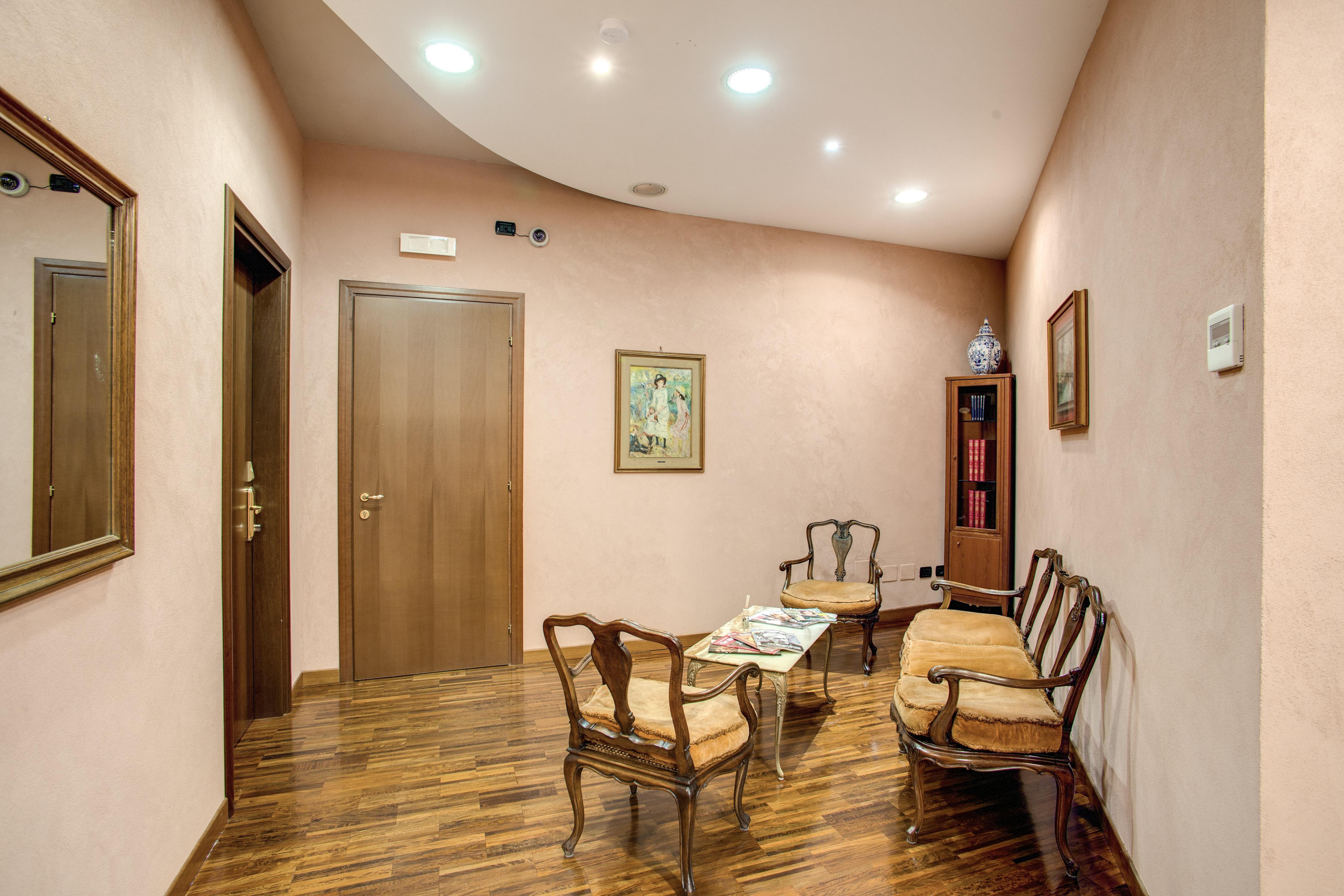 Hotel Roma Tiburtina Metro Ngoại thất bức ảnh