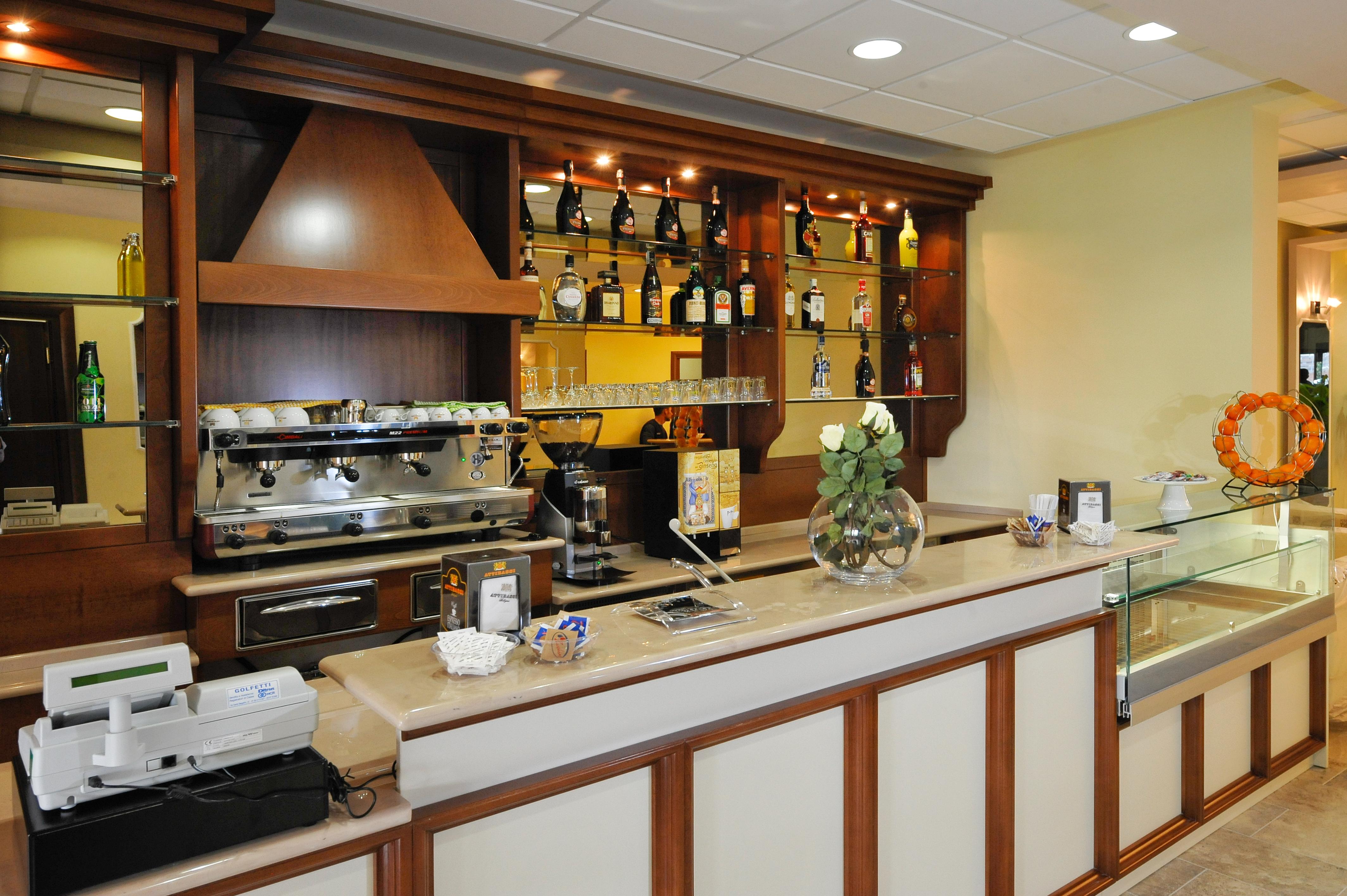 Hotel Roma Tiburtina Metro Ngoại thất bức ảnh